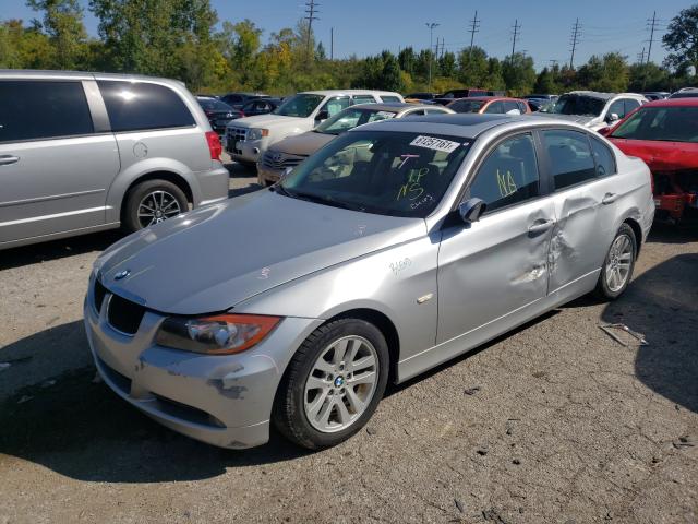 Photo 9 from auction – 2007 BMW 328 I with VIN WBAVA37527NE27697