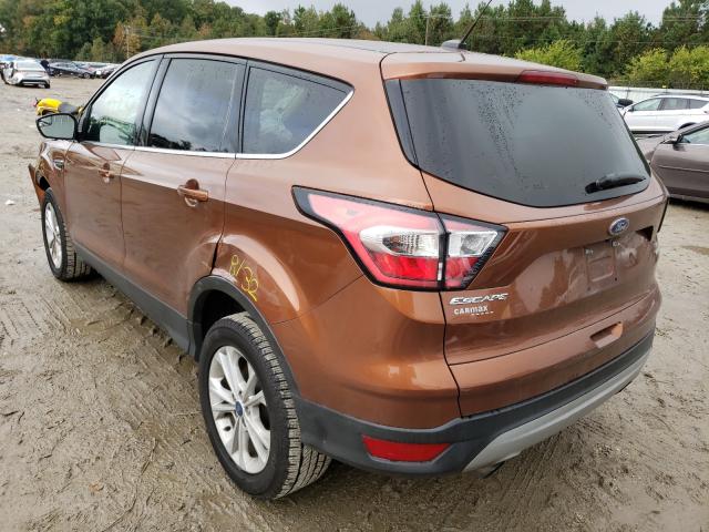 Photo 3 from auction – 2017 FORD ESCAPE SE with VIN 1FMCU0GD7HUB98120