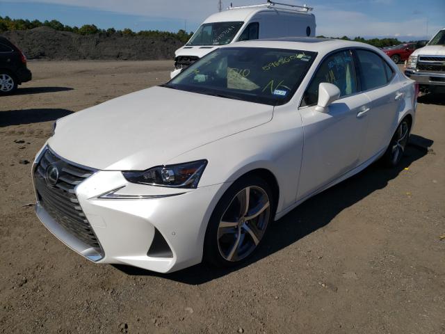 Photo 2 from auction – 2017 LEXUS IS 200T with VIN JTHBA1D28H5045918