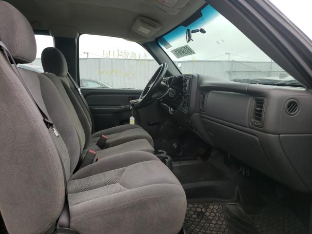 Photo 5 from auction – 2006 CHEVROLET SILVERADO with VIN 1GCHK29UX6E286739