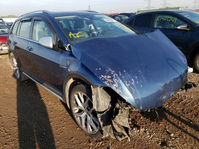 VOLKSWAGEN GOLF ALLTR 2017 with VIN 3VWH17AU9HM504790 - Photo from auction