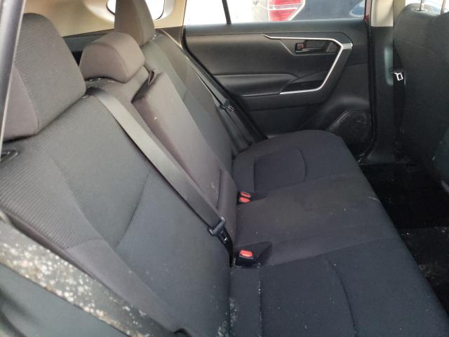 Photo 6 from auction – 2019 TOYOTA RAV4 LE with VIN 2T3H1RFV9KW012802