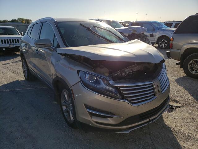 LINCOLN MKC SELECT 2017 with VIN 5LMCJ2C97HUL50321 - Photo from auction