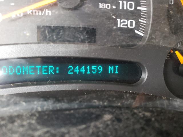 Photo 8 from auction – 2005 CHEVROLET SILVERADO with VIN 1GCHK23235F860226