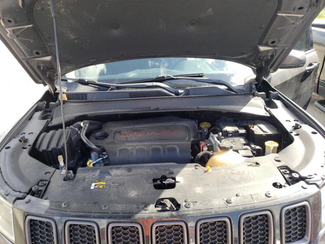 Photo 7 from auction – 2018 JEEP COMPASS TR with VIN 3C4NJDDB6JT245427