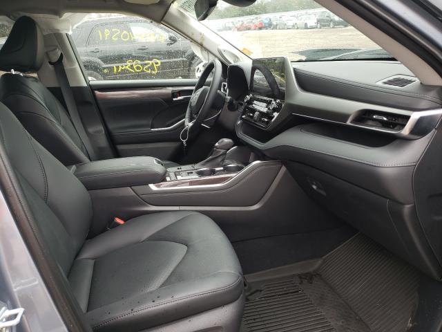 Photo 5 from auction – 2021 TOYOTA HIGHLANDER with VIN 5TDXBRCH6MS054825