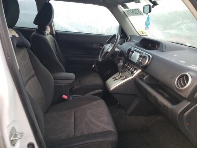 Photo 5 from auction – 2015 TOYOTA SCION XB with VIN JTLZE4FE7FJ082495