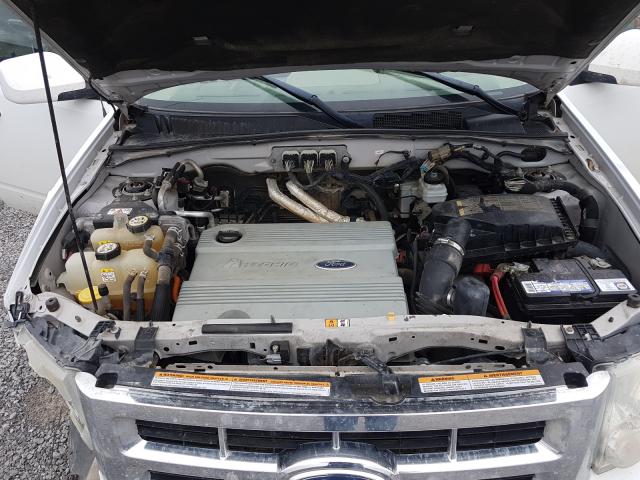 Photo 7 from auction – 2008 FORD ESCAPE HEV with VIN 1FMCU49H08KA40558