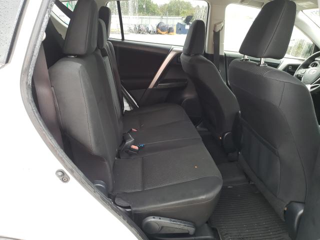 Photo 6 from auction – 2017 TOYOTA RAV4 LE with VIN JTMBFREV0HJ120662