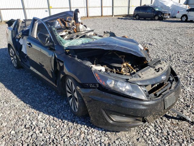 KIA OPTIMA SX 2012 with VIN 5XXGR4A68CG068094 - Photo from auction