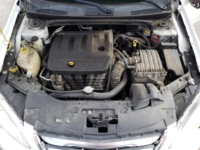 Photo 7 from auction – 2014 CHRYSLER 200 LX with VIN 1C3CCBAB1EN125099