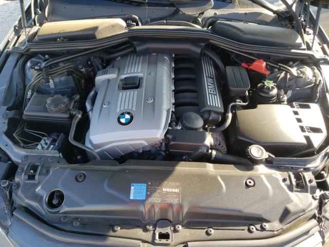 Photo 7 from auction – 2007 BMW 530 I with VIN WBANE73567CM51530
