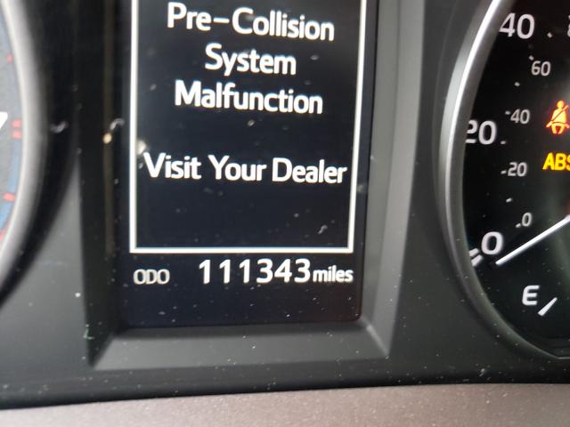 Photo 8 from auction – 2017 TOYOTA RAV4 LE with VIN JTMBFREV0HJ120662
