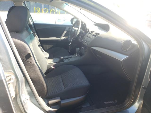 Photo 5 from auction – 2013 MAZDA 3 I with VIN JM1BL1TG1D1765328