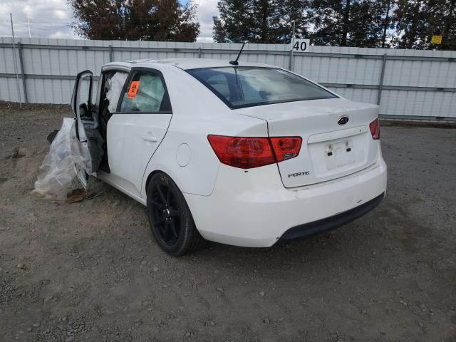 Photo 3 from auction – 2011 KIA FORTE LX with VIN KNAFT4A29B5377423