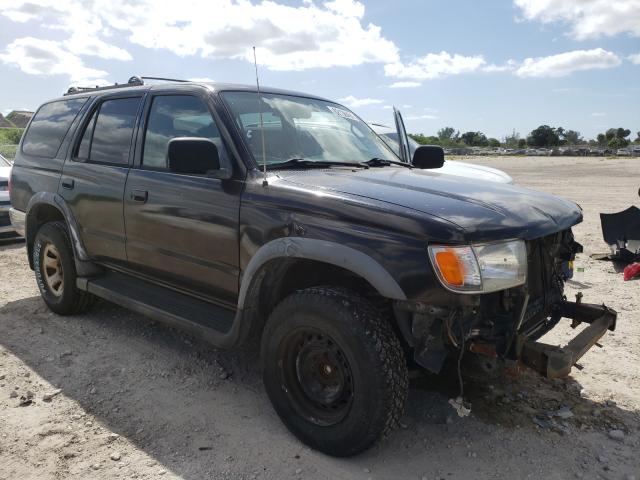 TOYOTA 4RUNNER 1999 with VIN JT3GM84R2X0050309 - Photo from auction