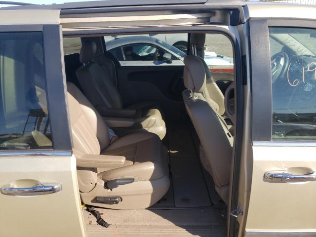 Photo 6 from auction – 2012 CHRYSLER TOWN & COU with VIN 2C4RC1CG3CR118101