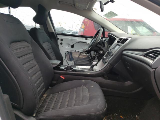 Photo 5 from auction – 2016 FORD FUSION SE with VIN 3FA6P0H74GR227473