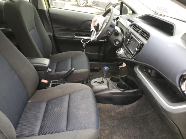 Photo 5 from auction – 2015 TOYOTA PRIUS C with VIN JTDKDTB39F1104902