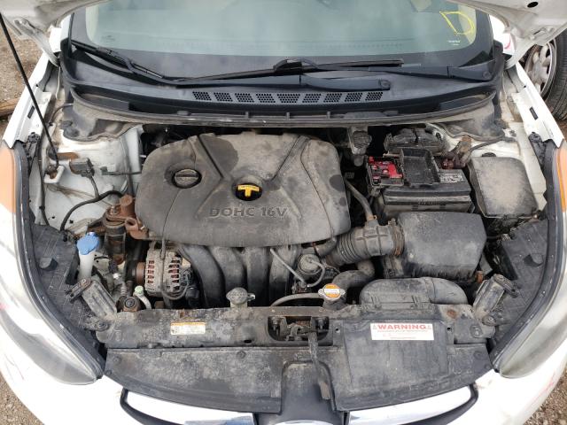 Photo 7 from auction – 2011 HYUNDAI ELANTRA GL with VIN 5NPDH4AE3BH035617