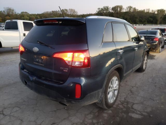 Photo 4 from auction – 2014 KIA SORENTO EX with VIN 5XYKU4A77EG431713