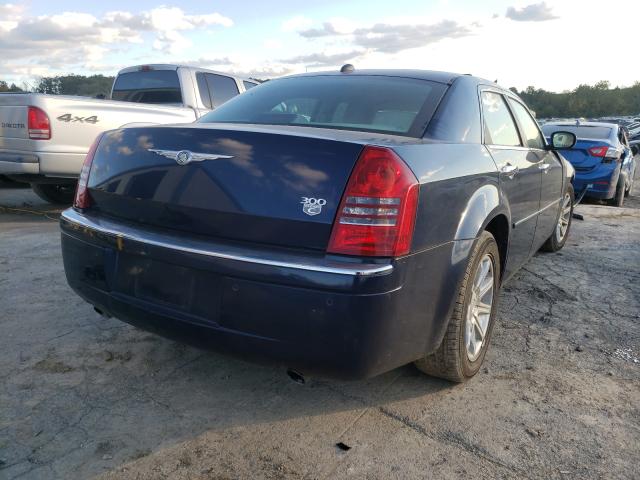 Photo 4 from auction – 2005 CHRYSLER 300C with VIN 2C3AA63H15H115994