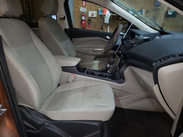 Photo 5 from auction – 2017 FORD ESCAPE SE with VIN 1FMCU9GD0HUA69382