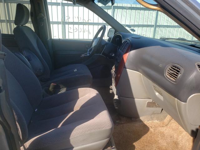 Photo 5 from auction – 2006 CHRYSLER TOWN & COU with VIN 2A4GP44R56R882009