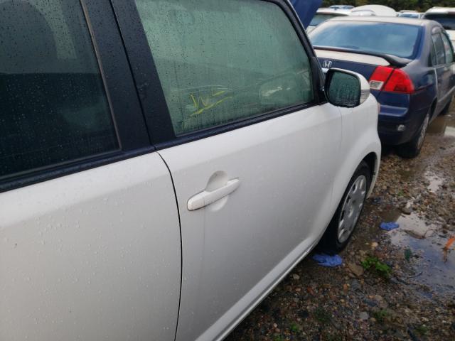 Photo 9 from auction – 2015 TOYOTA SCION XB with VIN JTLZE4FE7FJ082495