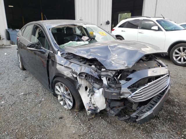 FORD FUSION SE 2017 with VIN 3FA6P0H73HR370142 - Photo from auction