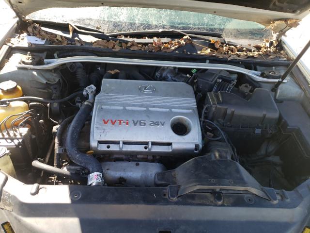 Photo 7 from auction – 2003 LEXUS ES 300 with VIN JTHBF30G230088624