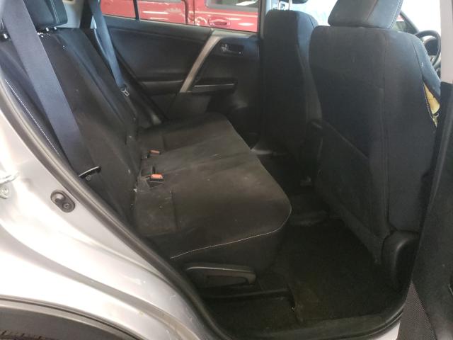 Photo 6 from auction – 2016 TOYOTA RAV4 XLE with VIN 2T3RFREV9GW497800