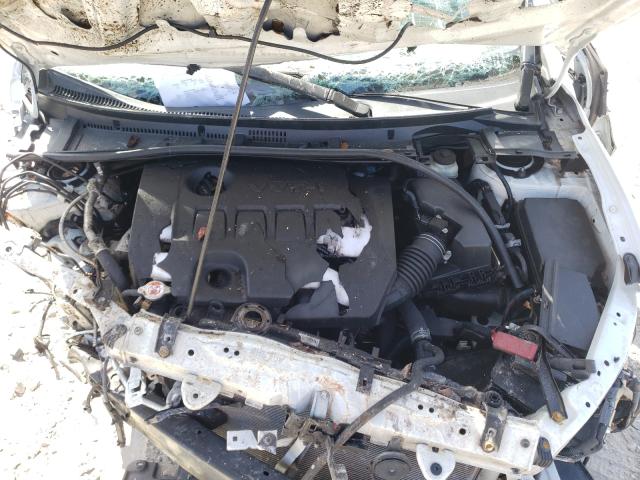 Photo 7 from auction – 2017 TOYOTA COROLLA L with VIN 2T1BURHEXHC928028
