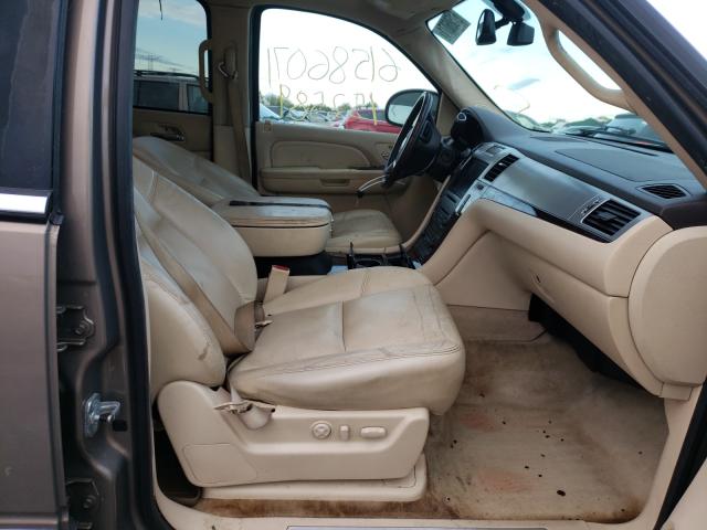Photo 5 from auction – 2007 CADILLAC ESCALADE E with VIN 1GYFK66857R210131