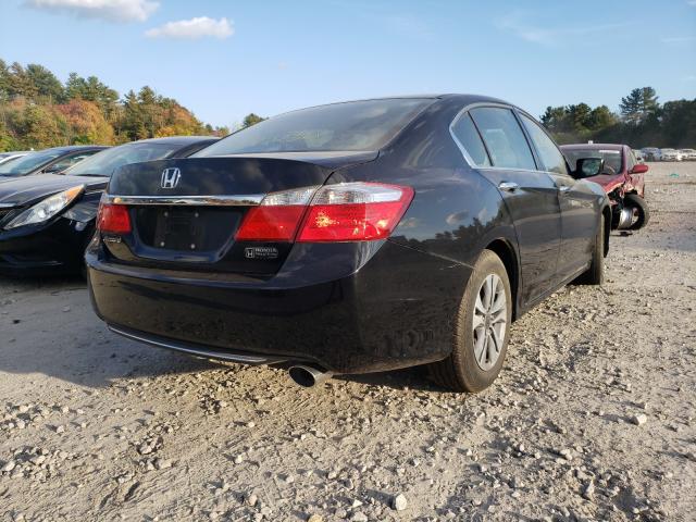 Photo 4 from auction – 2015 HONDA ACCORD with VIN 1HGCR2F39FA196637