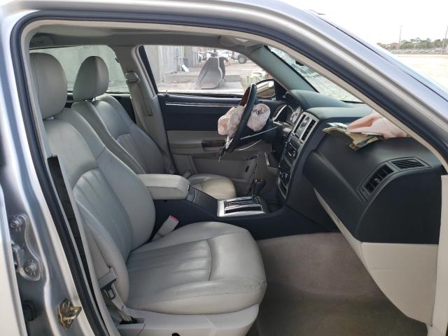 Photo 5 from auction – 2006 CHRYSLER 300C with VIN 2C3KA63H56H535974