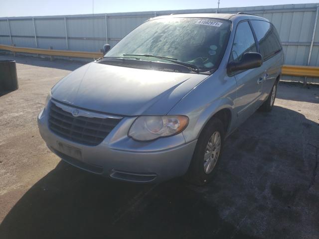 Photo 9 from auction – 2006 CHRYSLER TOWN & COU with VIN 2A4GP44R56R882009