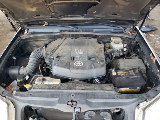 Photo 7 from auction – 2004 TOYOTA 4RUNNER SR with VIN JTEZU14R240036302