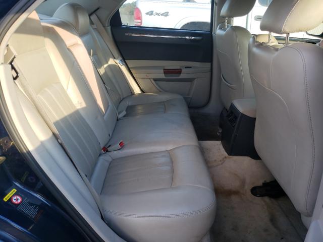 Photo 6 from auction – 2005 CHRYSLER 300C with VIN 2C3AA63H15H115994