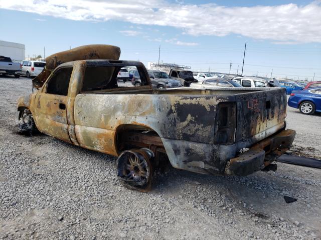 Photo 3 from auction – 2000 CHEVROLET SILVERADO with VIN 1GCEK14V6YE372369