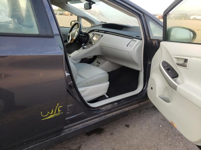 Photo 9 from auction – 2013 TOYOTA PRIUS with VIN JTDKN3DU7D5597116
