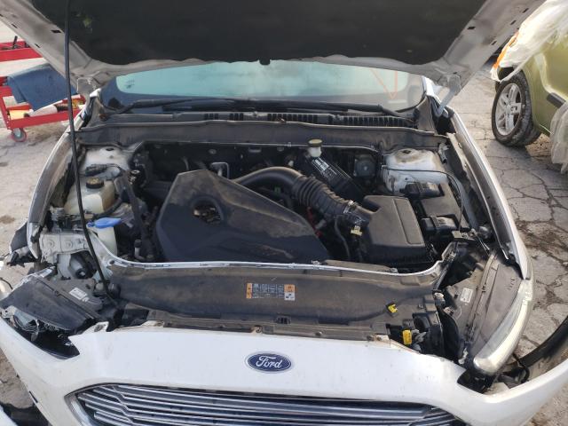 Photo 7 from auction – 2013 FORD FUSION SE with VIN 3FA6P0HR3DR183592