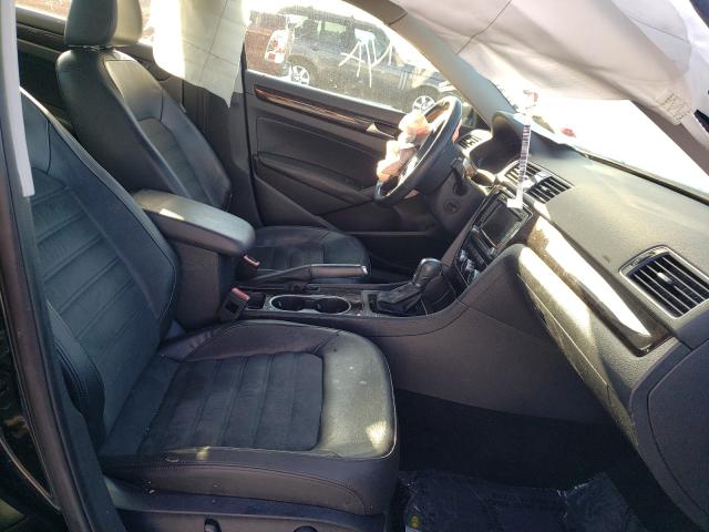 Photo 5 from auction – 2014 VOLKSWAGEN PASSAT SEL with VIN 1VWCT7A30EC099993