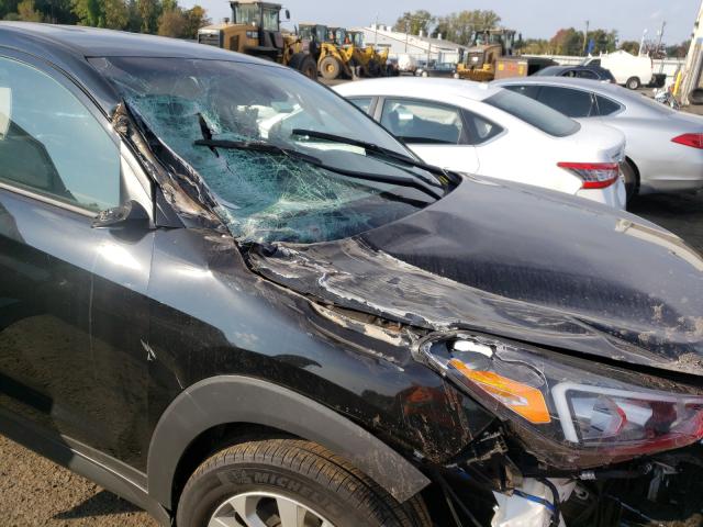 Photo 9 from auction – 2019 HYUNDAI TUCSON SE with VIN KM8J2CA41KU042511