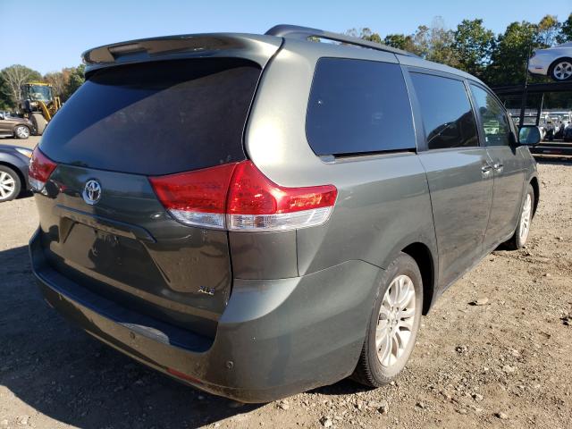 Photo 4 from auction – 2011 TOYOTA SIENNA XLE with VIN 5TDYK3DC0BS061058