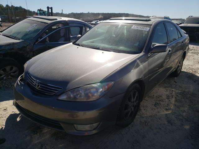 Photo 2 from auction – 2005 TOYOTA CAMRY LE with VIN 4T1BF30K55U592758