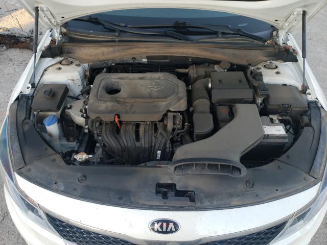 Photo 7 from auction – 2018 KIA OPTIMA LX with VIN 5XXGT4L38JG193520