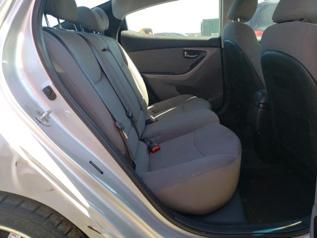 Photo 6 from auction – 2016 HYUNDAI ELANTRA SE with VIN 5NPDH4AE2GH789843