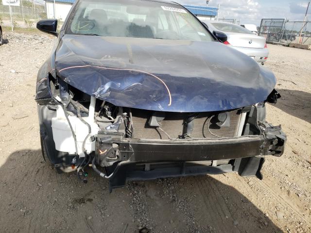 Photo 9 from auction – 2017 TOYOTA CAMRY LE with VIN 4T1BF1FK4HU738051