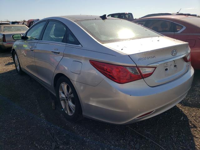 Photo 3 from auction – 2012 HYUNDAI SONATA SE with VIN 5NPEC4AC7CH440219